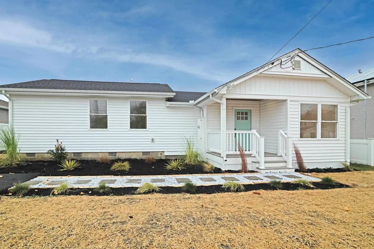 4 W Florida Avenue, Villas, NJ 08251 - Image #1