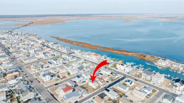 6 J Avenue, West Wildwood, NJ 08260