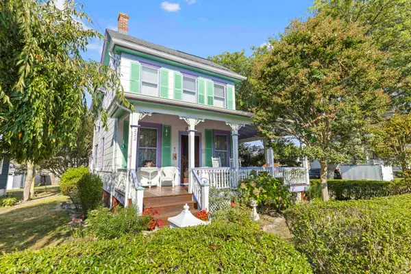 222 Broadway, West Cape May, NJ 08204