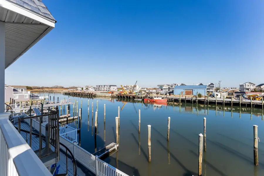 621 W Burk Avenue, Wildwood, NJ 08260 - Image #3