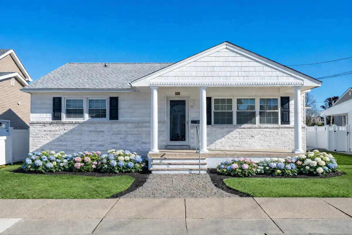 217 E Charleston Avenue, Wildwood Crest, NJ 08260 - Image #1