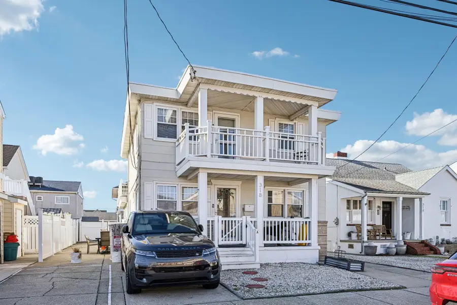 318 E Hollywood, Wildwood Crest, NJ 08260 - Image #2