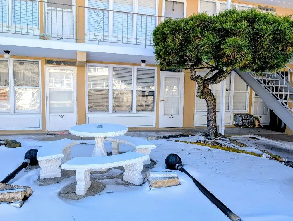 422 E 4th Avenue, North Wildwood, NJ 08260 - #1