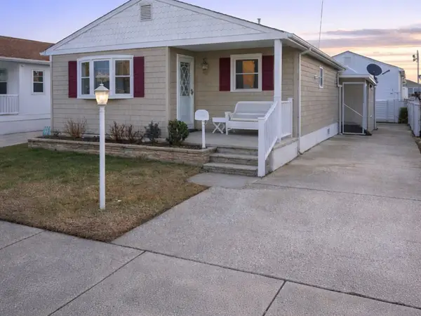 116 E Pittsburgh Avenue, Wildwood Crest, NJ 08260