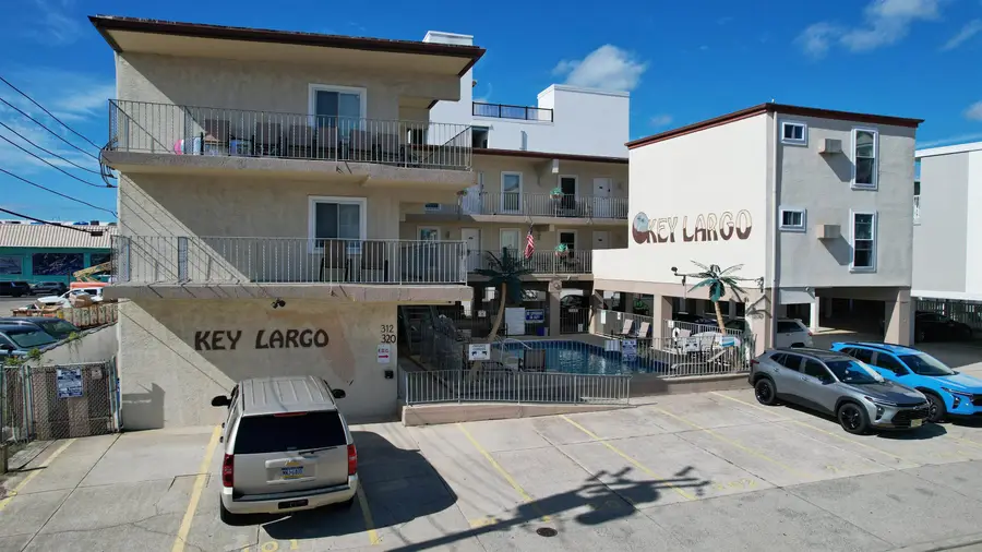 320 E Wildwood Avenue, Wildwood, NJ 08260 - #2