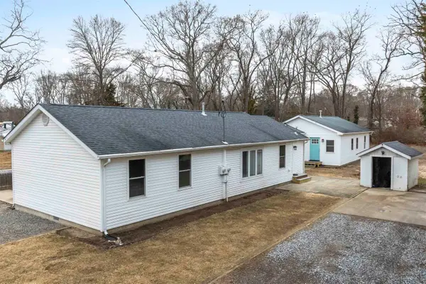 16 4th Avenue, Cape May Court House, NJ 08210