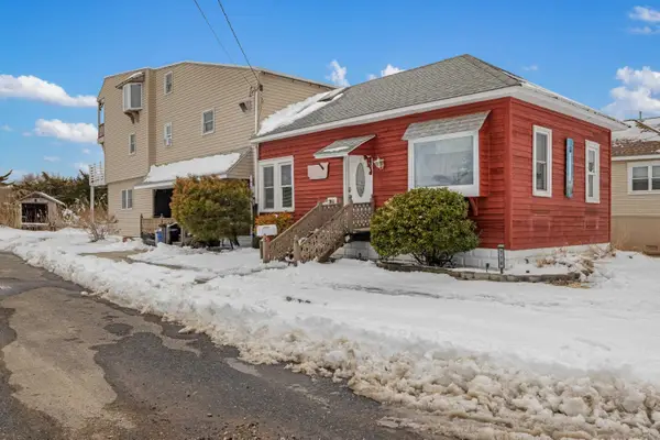 718 W Pine Avenue, West Wildwood, NJ 08260