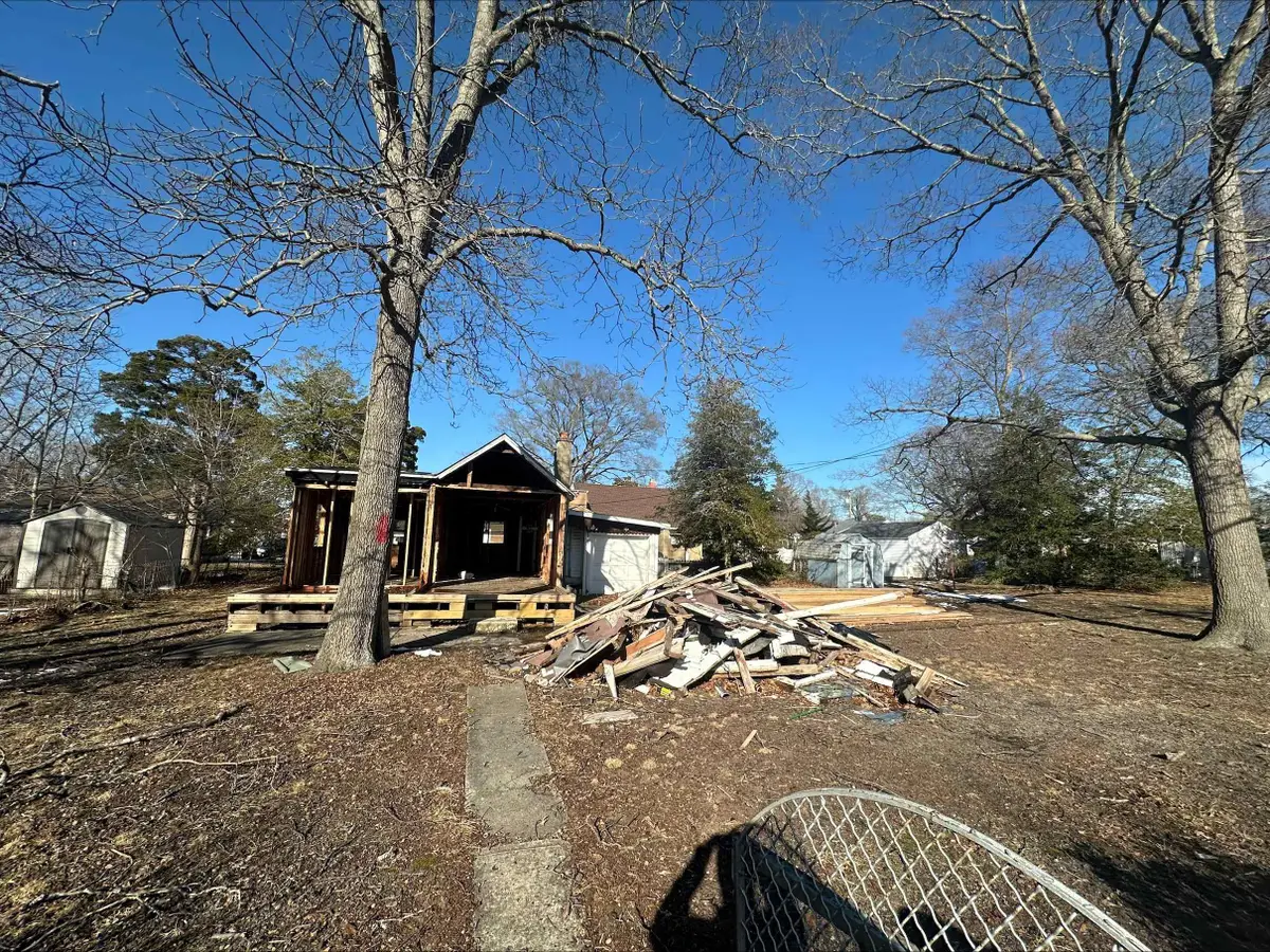 205 E Bates Avenue, Villas, NJ 08251 - #1