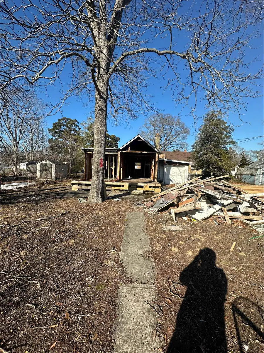 205 E Bates Avenue, Villas, NJ 08251 - #3