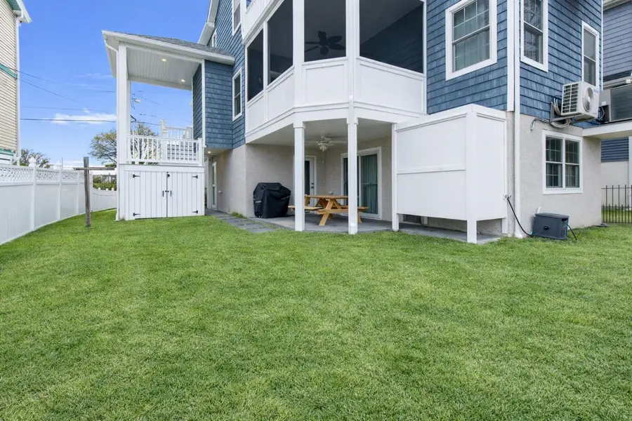 107 W Grant Street, West Cape May, NJ 08204 - #3
