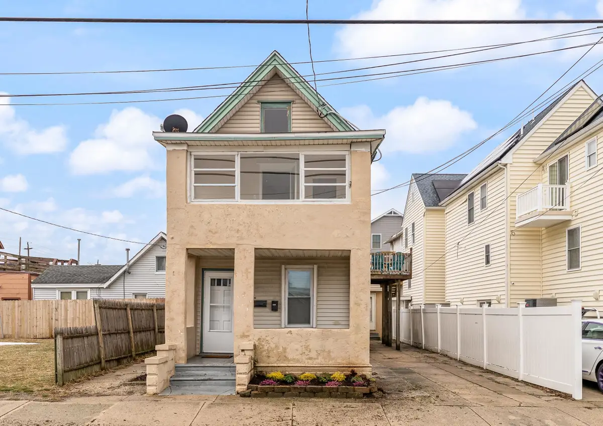 210 W Burk Avenue, Wildwood, NJ 08260 - #1