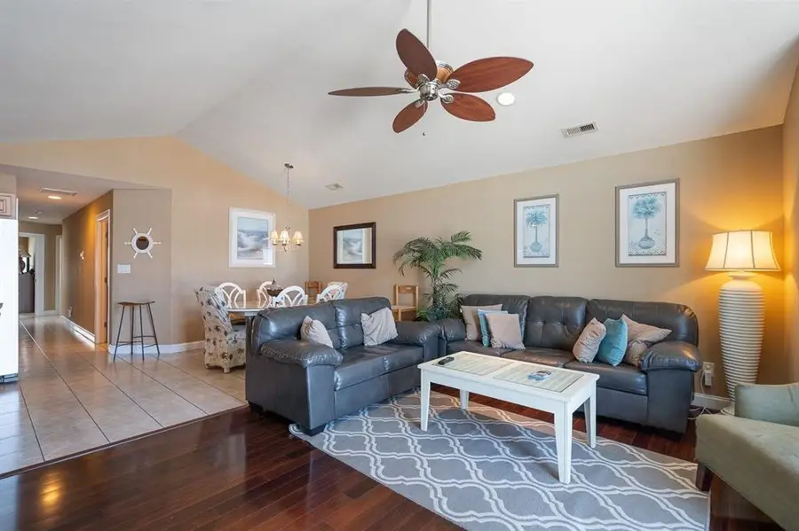 430 E 24th Avenue, Wildwood, NJ 08260 - #3