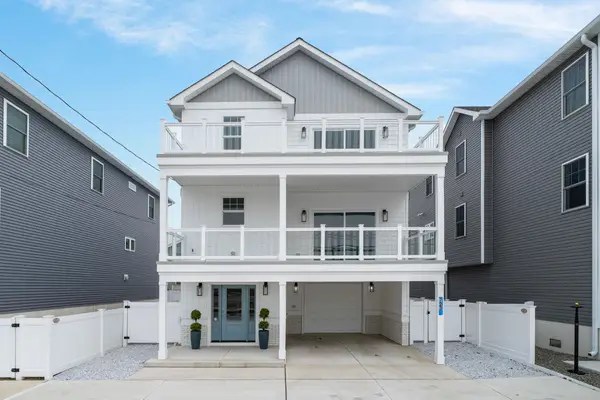 723 W Spruce Avenue, North Wildwood, NJ 08260