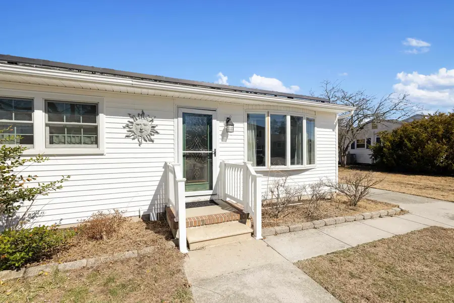 82 Beachhurst Drive, North Cape May, NJ 08204-3370 - #2