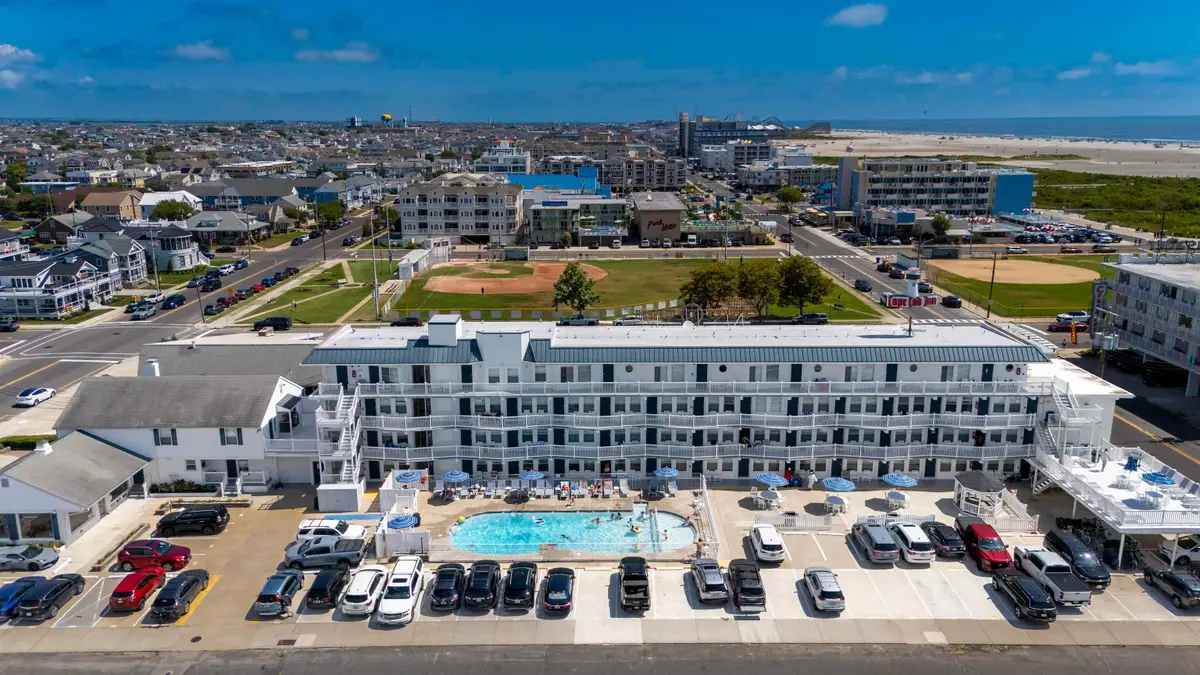 6109 Atlantic Avenue, Wildwood Crest, NJ 08260 - #1