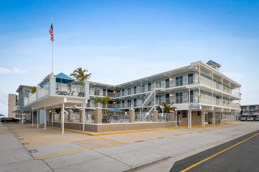 301-309 Ocean Avenue, North Wildwood, NJ 08260 - #3