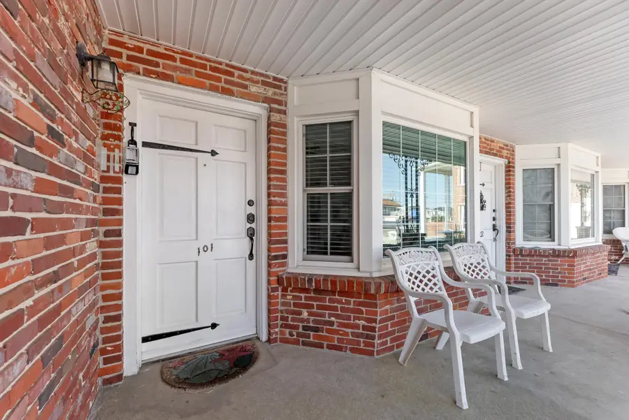 402 E St Paul Avenue, Wildwood Crest, NJ 08260 - #3