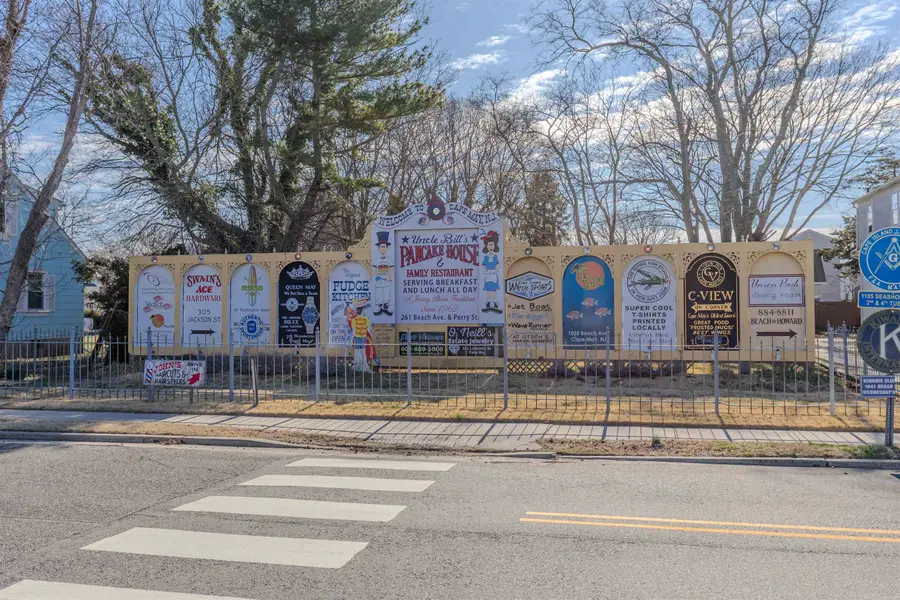 1352 Washington Street, Cape May, NJ 08204 - #2