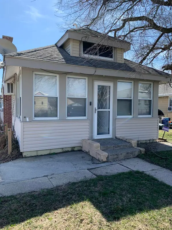 230 W Hudson Avenue, Villas, NJ 08251