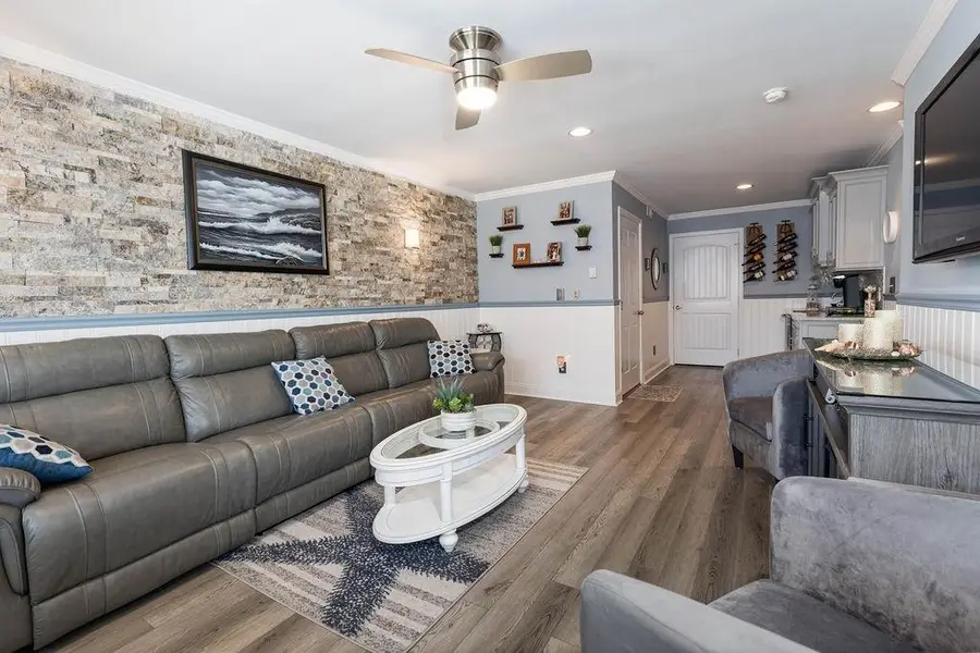 703 Surf Avenue, North Wildwood, NJ 08260 - #3