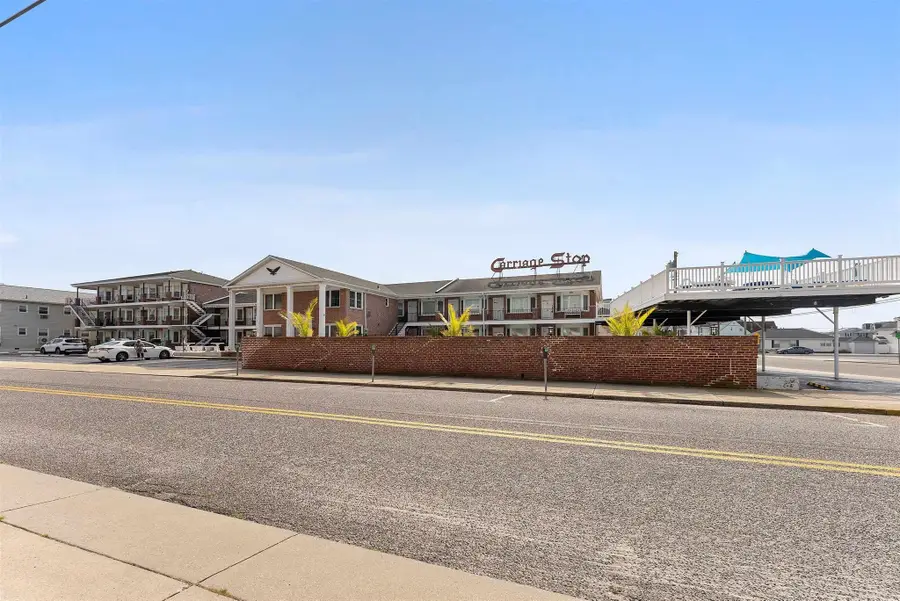 402 E Saint Paul Avenue, Wildwood Crest, NJ 08260 - #2