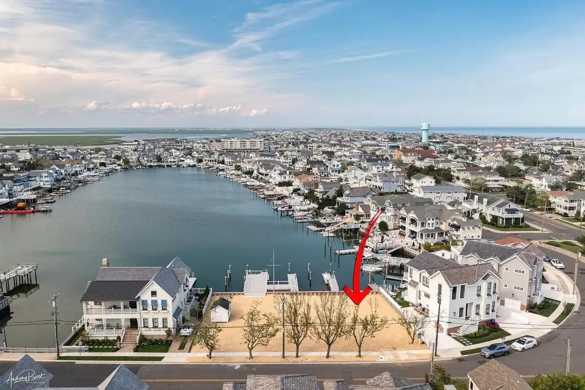 340 104th Street, Stone Harbor, NJ 08247 - #1
