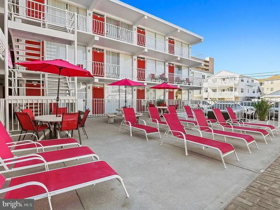 431 E 19th Avenue, North Wildwood, NJ 08260-9999 - #3