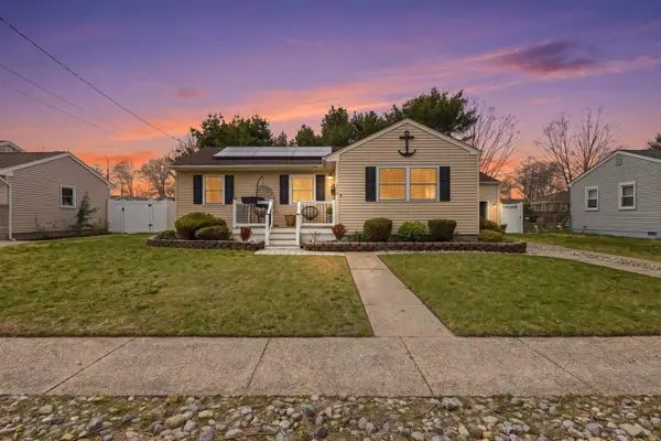 210 Ridgewood Drive, Northfield, NJ 08225