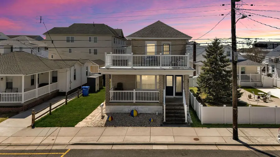 220 E Leaming Avenue, Wildwood, NJ 08260 - #2