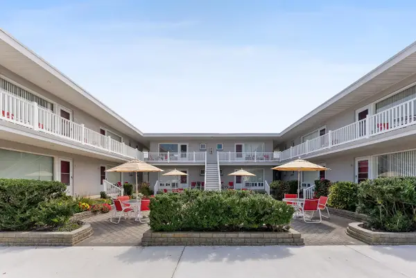 9816 2nd Avenue, Stone Harbor, NJ 08247