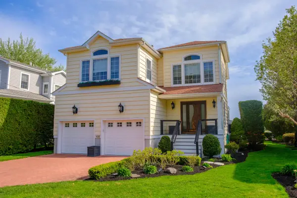 405 Cambridge Avenue, Cape May Point, NJ 08212