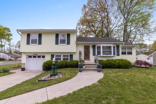 226 Joanne Street, North Cape May, NJ 08204
