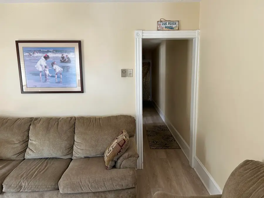 210 E Hand Avenue, Wildwood, NJ 08260 - #3