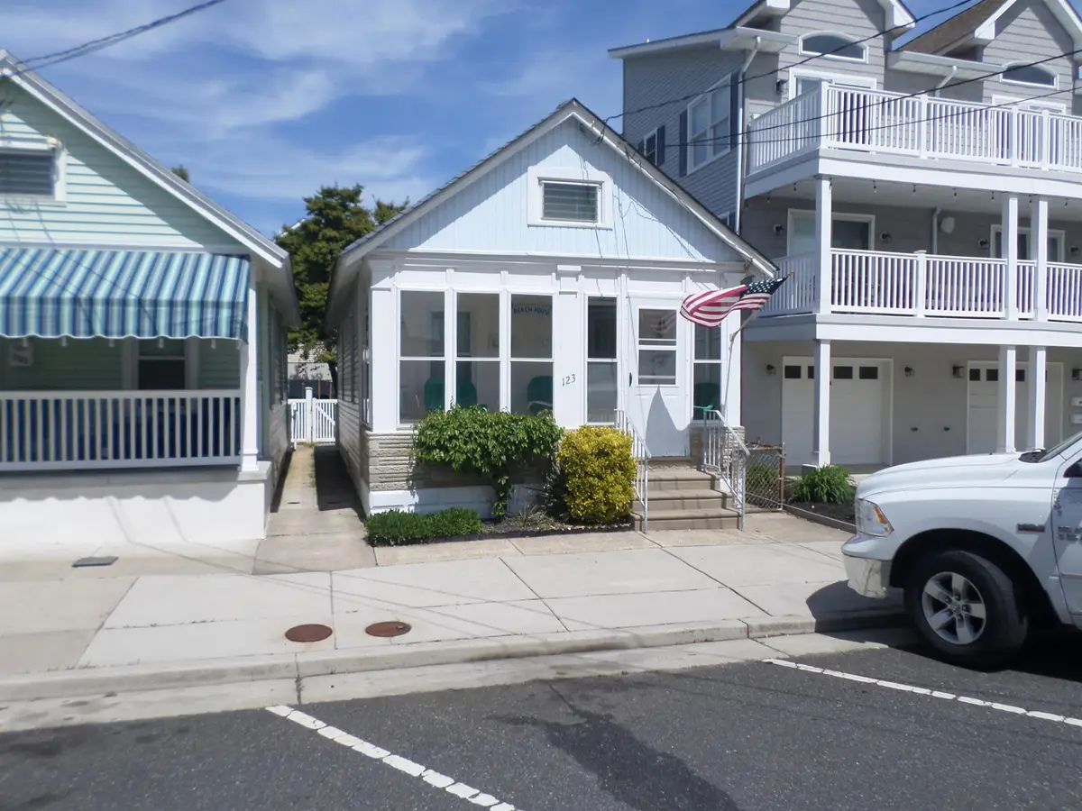 123 E Leaming Avenue, Wildwood, NJ 08260 - #1