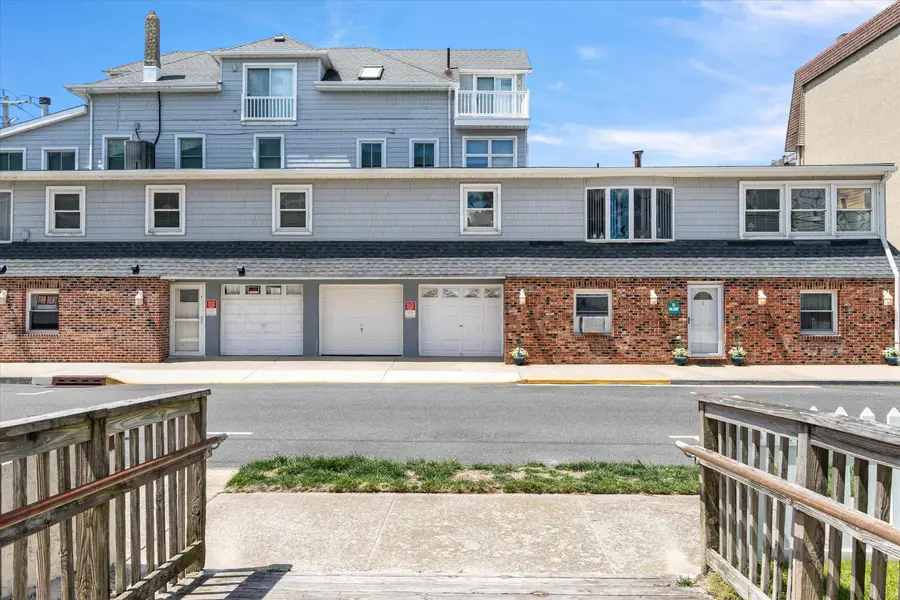 23 39th Street, Sea Isle City, NJ 08243 - #3