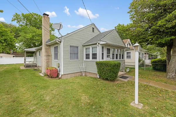 19 E Atlantic Avenue, Villas, NJ 08251