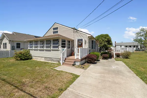 109 W Atlantic Avenue, Villas, NJ 08251