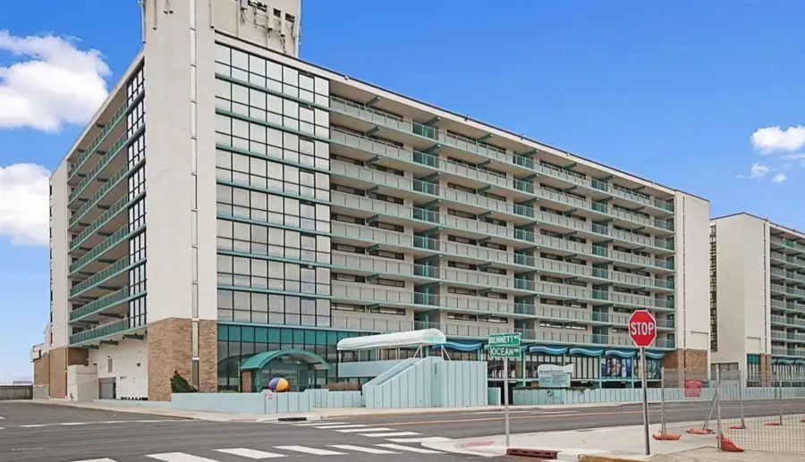 5201 Ocean Avenue, Wildwood, NJ 08260 - #2