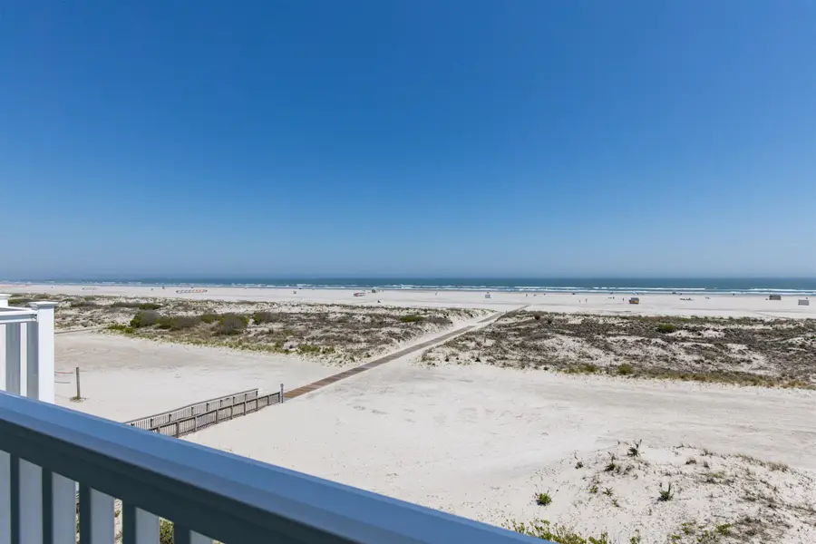 404 E Denver Avenue, Wildwood Crest, NJ 08260 - #2