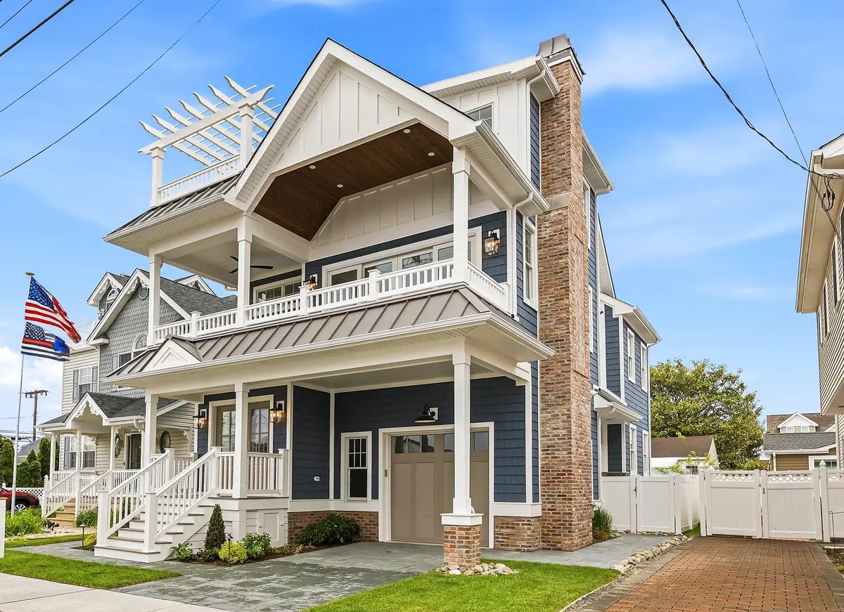 120 E Syracuse Avenue, Wildwood Crest, NJ 08260-3499 - #1