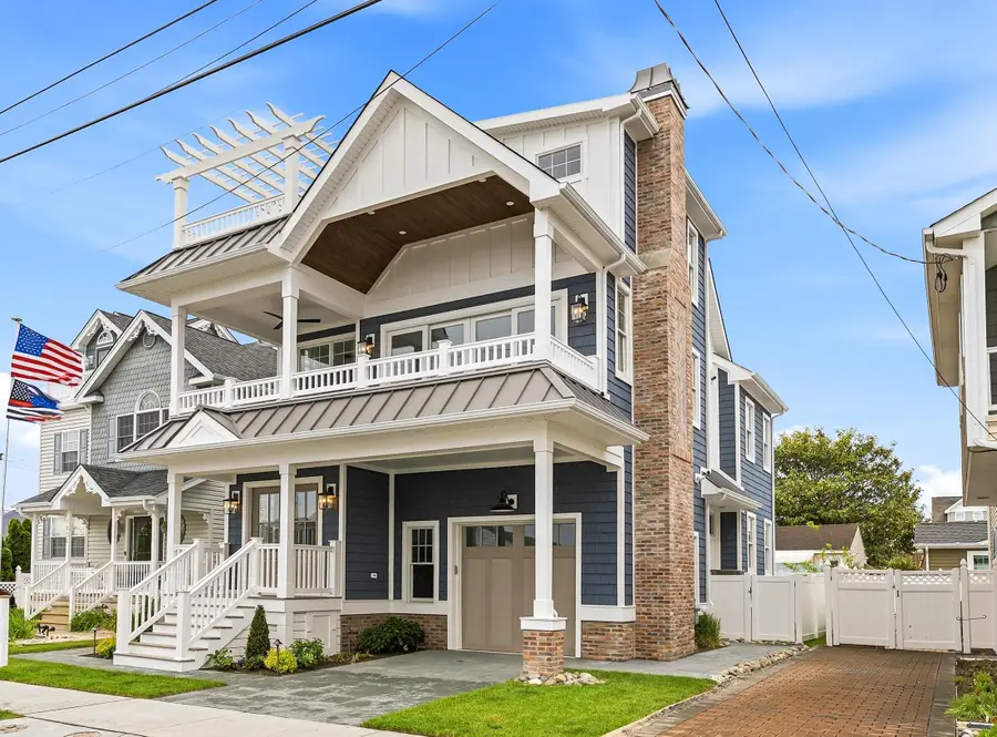120 E Syracuse Avenue, Wildwood Crest, NJ 08260-3499 - #2
