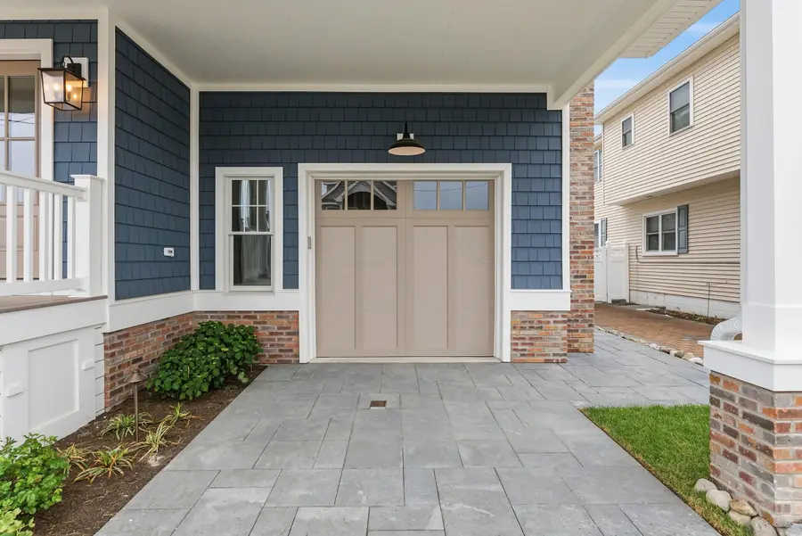 120 E Syracuse Avenue, Wildwood Crest, NJ 08260-3499 - #3
