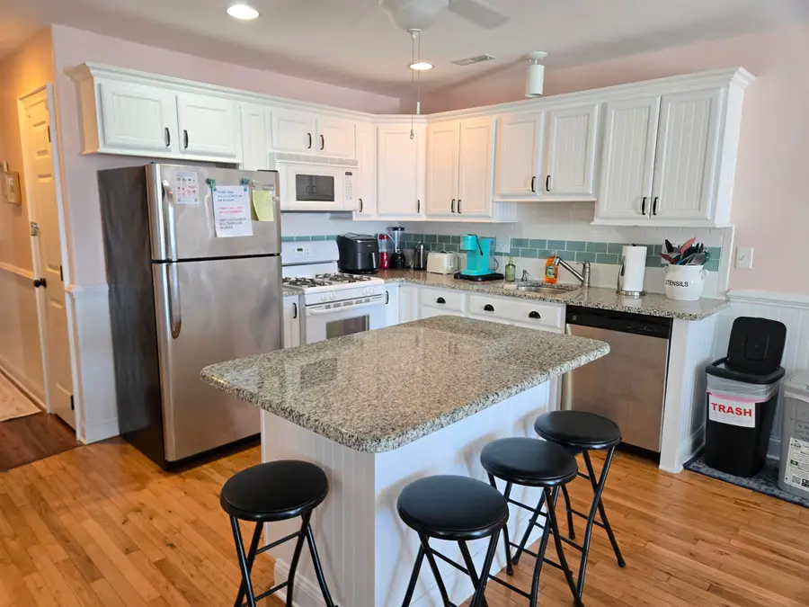 315 E Youngs Avenue, Wildwood, NJ 08260 - #2