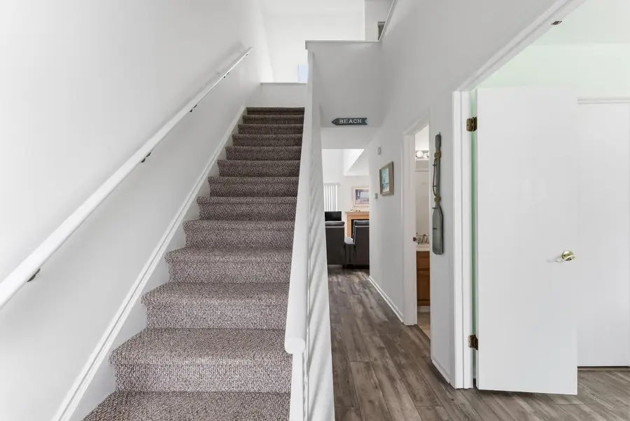 124 E Austin Avenue, Diamond Beach, NJ 08260 - #2
