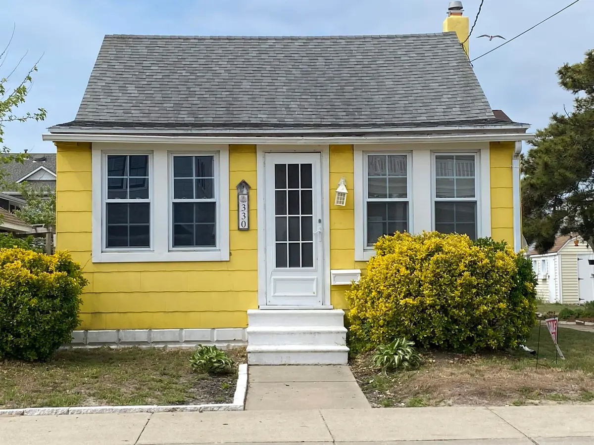 330 E 2nd Avenue, North Wildwood, NJ 08260 - #1