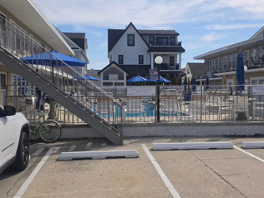 422 E 4th Street, North Wildwood, NJ 08260 - #3