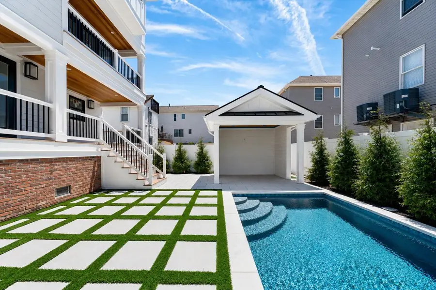 428 E 21st Avenue, North Wildwood, NJ 08260 - #3