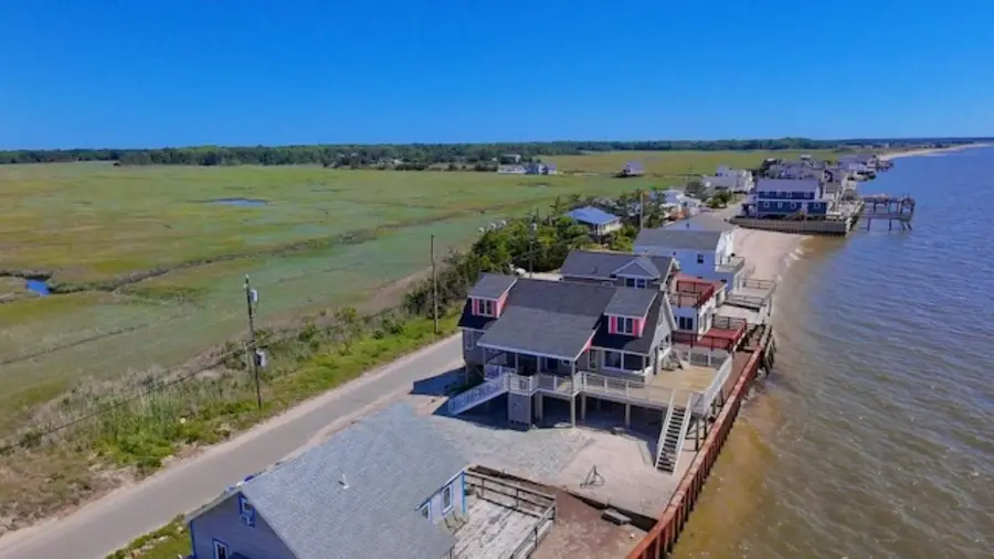 103 N Beach Avenue, Cape May Court House, NJ 08210 - #3
