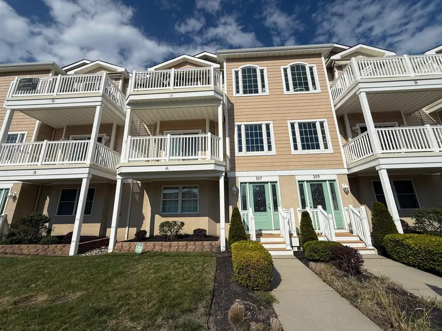 307 E Bennett Avenue, Wildwood, NJ 08260 - #2