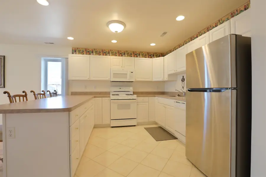 7601 Atlantic Avenue, Wildwood Crest, NJ 08260 - #3